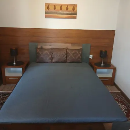 Domacinstvo Pocikini Venkovský dům *