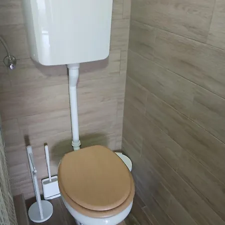 Domacinstvo Pocikini Venkovský dům *