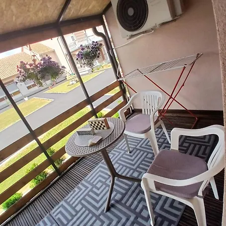 Domacinstvo Pocikini Zasavica